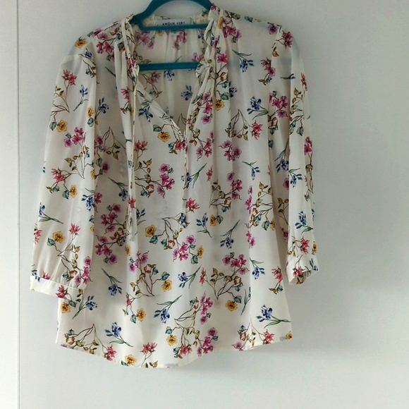 Amour vert blouse - Picture 1 of 4